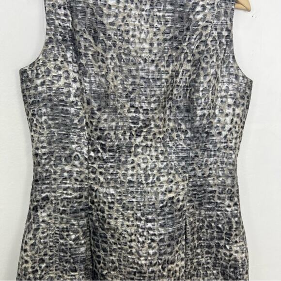Tom and Linda Platt Animal Print Sleeveless Pleated Cocktail Formal Dress - Picture 7 of 13